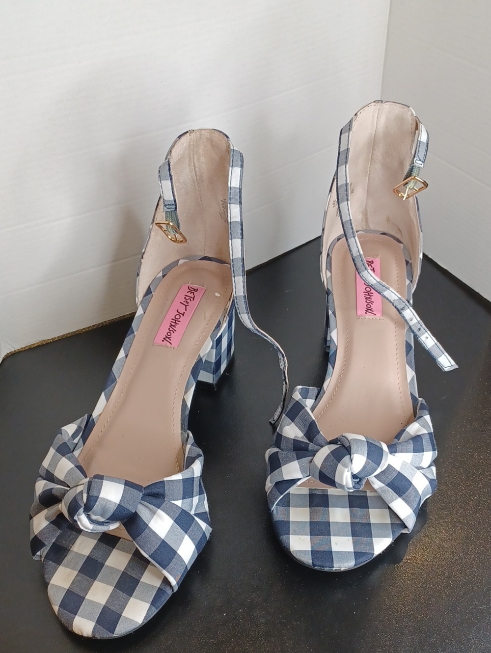 Betsey Johnson Navy and White Gingham Knot Front Block Heels Sz 8